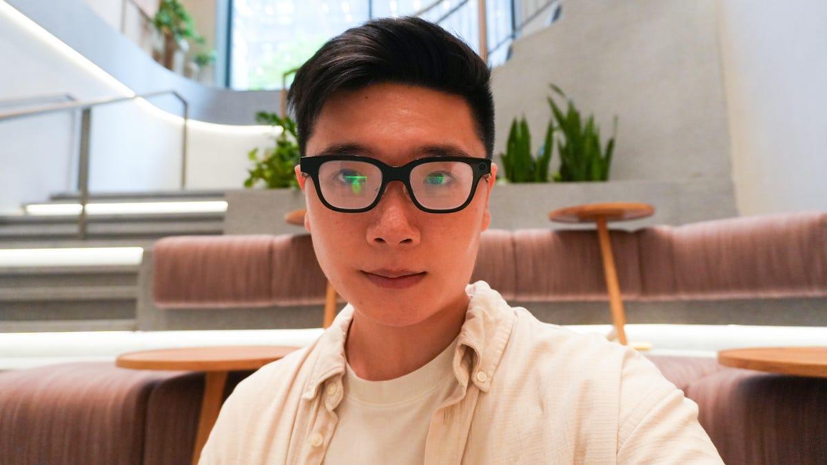 I tried smart glasses on the screen built with magic and make Meta Ray Banks
