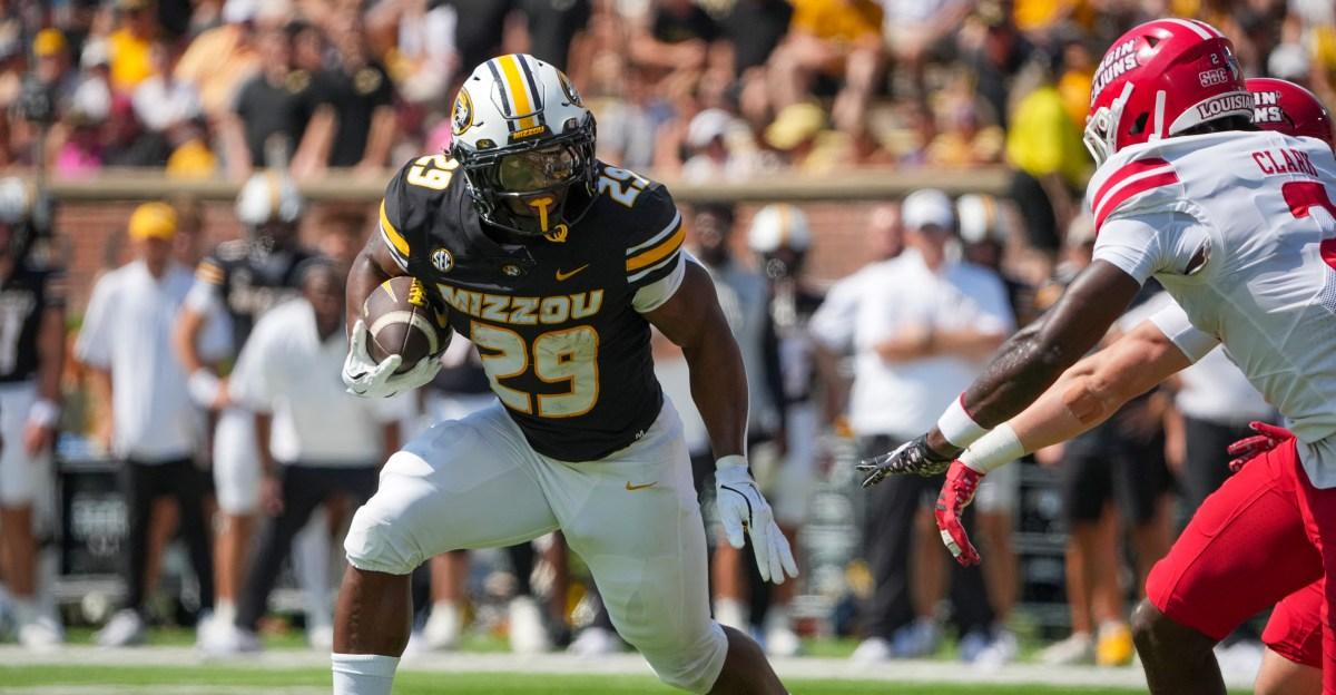 Mizzouu Football: 52-10 Louisiana 5 removable |Rock M