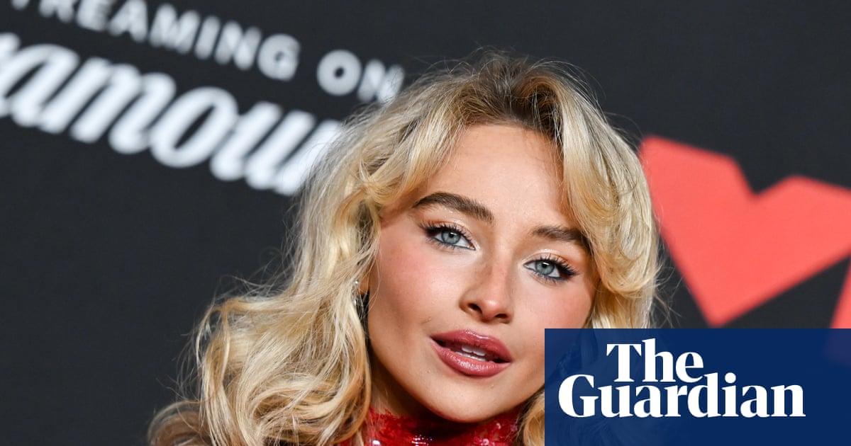 Sabrina Carpentress condemned the 'Vile and disgusting' Ice video that uses the song |Sabrina Schräi...