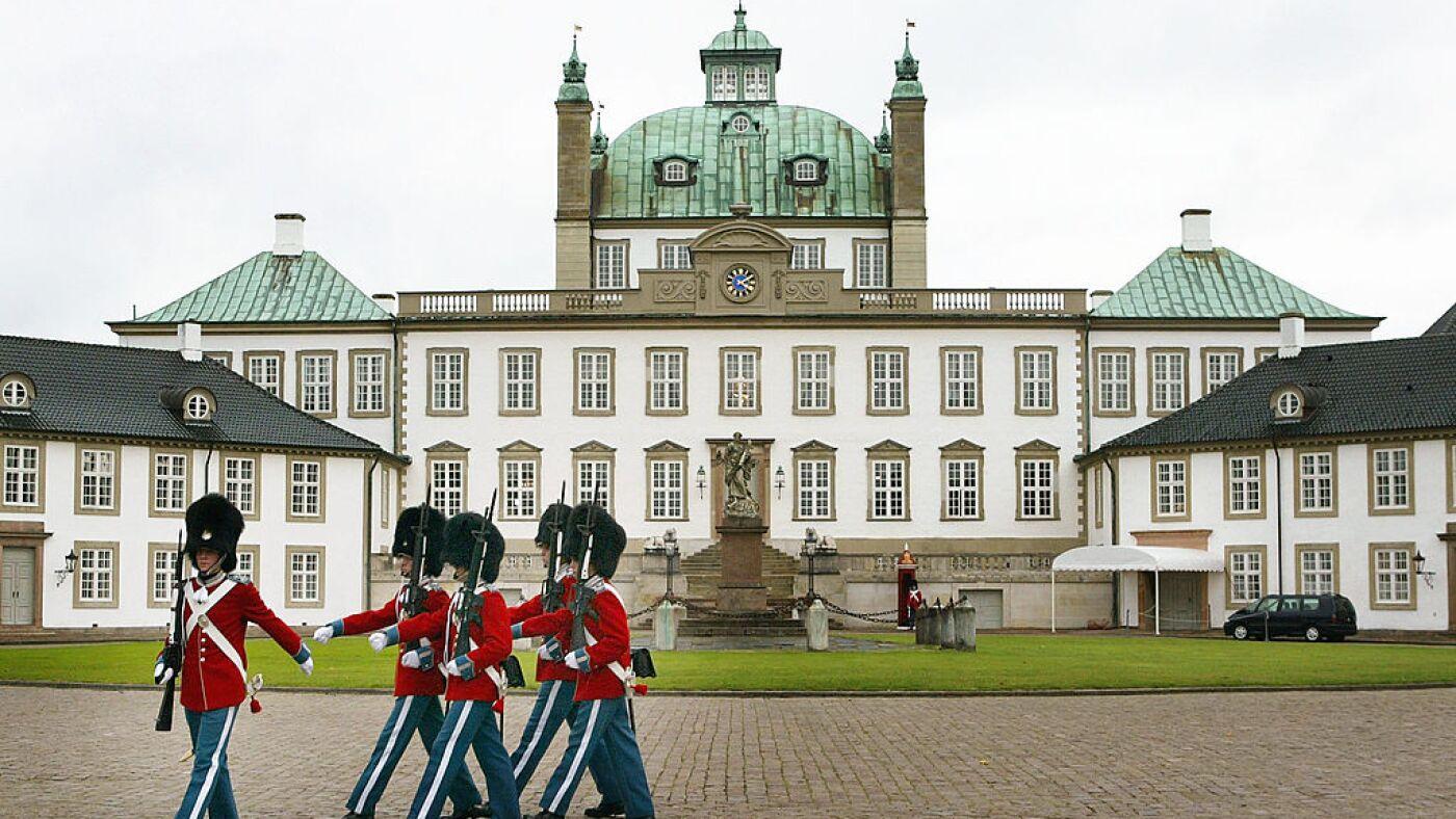 Why do experts say Denmark is not a model for US vaccine policy?